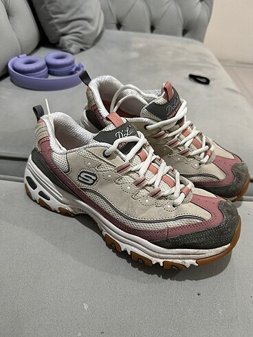 Skechers spor ayakkabı