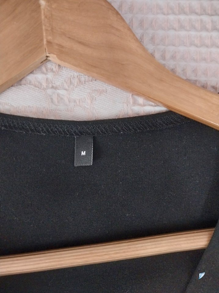 Düğmeli Siyah Kolsuz Kadın Yelek - Görsel 2