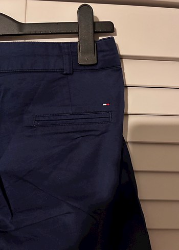 Tommy Hilfiger Lacivert Mini Denim Şort
