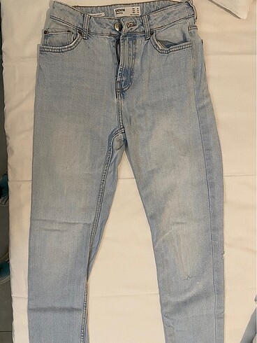 BERSHKA straight cropped
