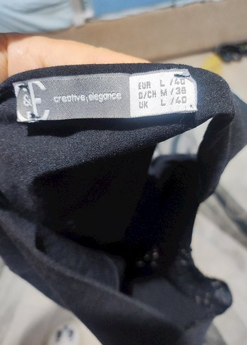 Siyah Mini V Yaka Boncuk İşlemeli  Elbise - Görsel 6