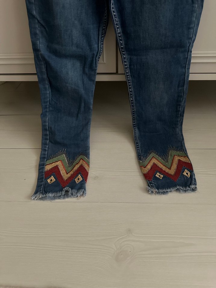 Nakışlı Koyu Mavi Bohem Kadın Kot Pantolon - Görsel 2