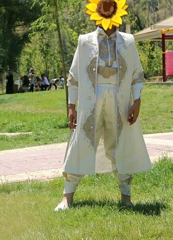 9 Yaş Beden beyaz Renk sünnet kıyafeti