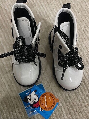 LC Waikiki Kız çocuk bot