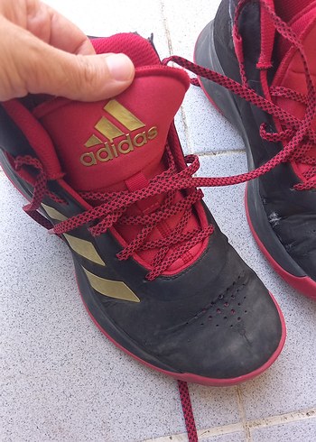 Adidas Kırmızı Siyah Adidas Basketbol Ayakkabısı orjinal