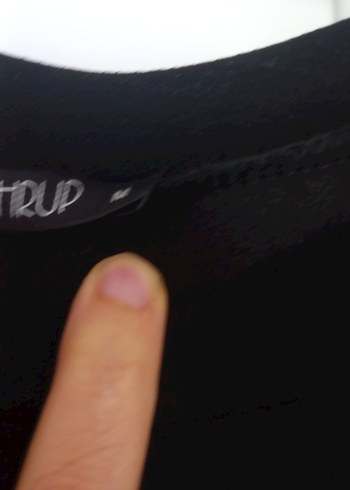 Siyah Uzun Kollu bir yanı nubuk elbise - Görsel 4