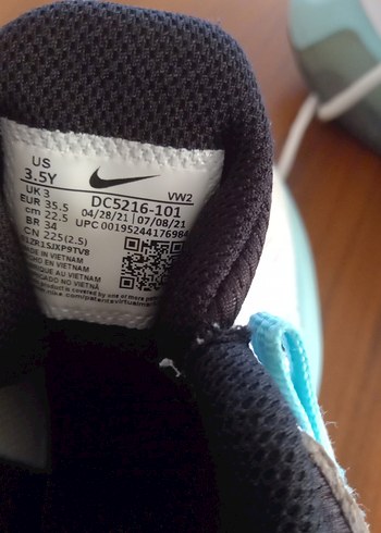 Beyaz ve Pastel Mavi Bağcıklı Basketbol Ayakkabısı - Görsel 5