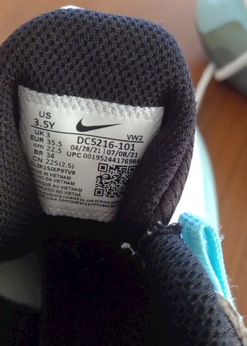 Beyaz ve Pastel Mavi Bağcıklı Basketbol Ayakkabısı - Görsel 6