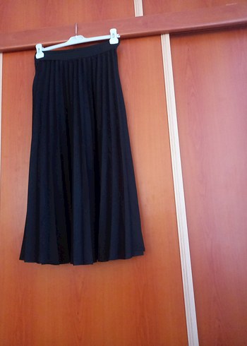 Kadın Siyah Pilili Uzun Etek - Görsel 3