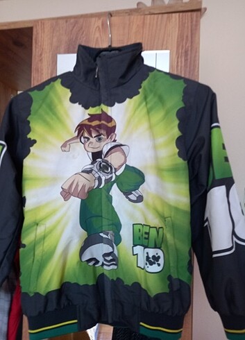 Ben 10 yağmurluk 7 ve 8 yas 