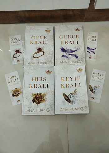 Ana Huang'ın Krallar Serisi 4 Kitap