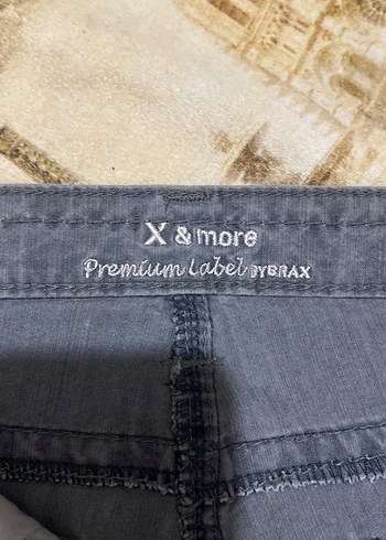 Diğer Düğmeli Gri Kadın Mini Denim Şort