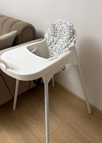 Beyaz Yüksek Sandalye Gri Desenli Minderli - Görsel 4