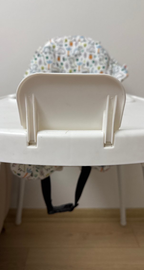 Beyaz Yüksek Sandalye Gri Desenli Minderli - Görsel 3