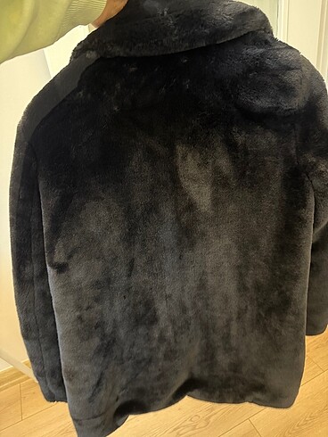 Pull and Bear Pull and bear siyah kürk