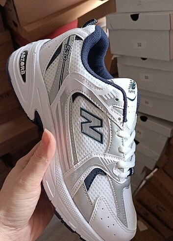 41 Beden beyaz Renk New balance spor ayakkabı 