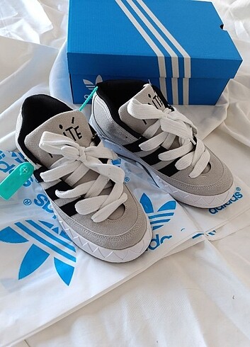 Adidas  Adematic  Maité Gri& siyah #adidas #adematik 