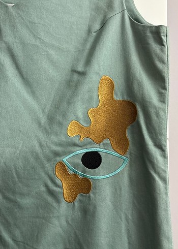 Nakışlı Kolsuz Jile Elbise - Görsel 2