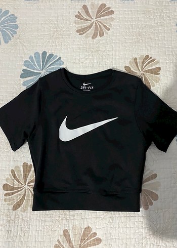 Nike Siyah Dri Fit Kisa Kollu Tisort