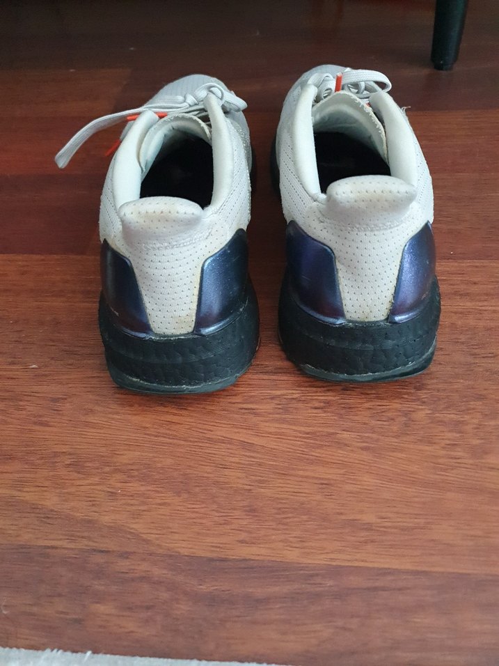 Adidas Gri Beyaz Bağcıklı unisex Spor Ayakkabı - Görsel 4