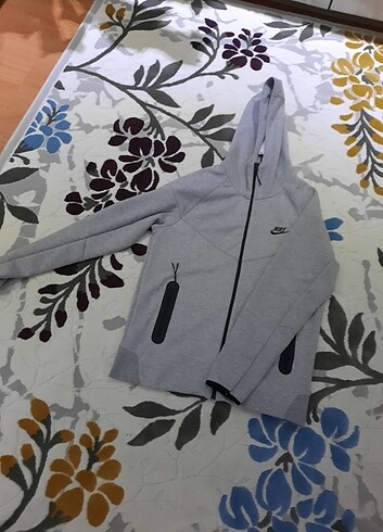 Nike Tech Fleece grey Kullanılmamış 