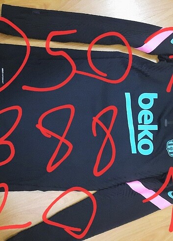 s Beden Nike Barcelona Antenman Üstü sıfır profesyonel