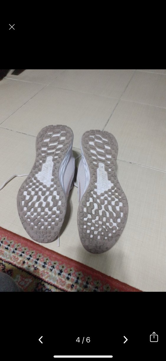 Beyaz Gri Elastik Bağcıklı Kadın Spor Ayakkabı - Görsel 4