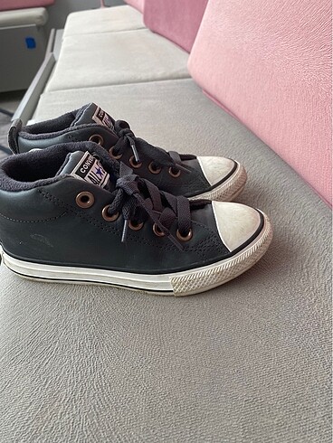 Converse Yeni durumda