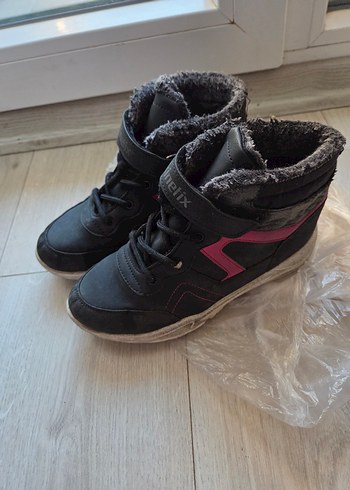 Kız Çocuk Bot - Görsel 5