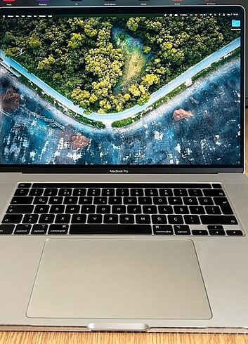 MACBOOK PRO 16 TOUCHBAR MVVL2TU/A