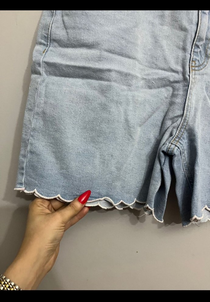 Mavi Düğmeli Mini Denim Şort - Görsel 3