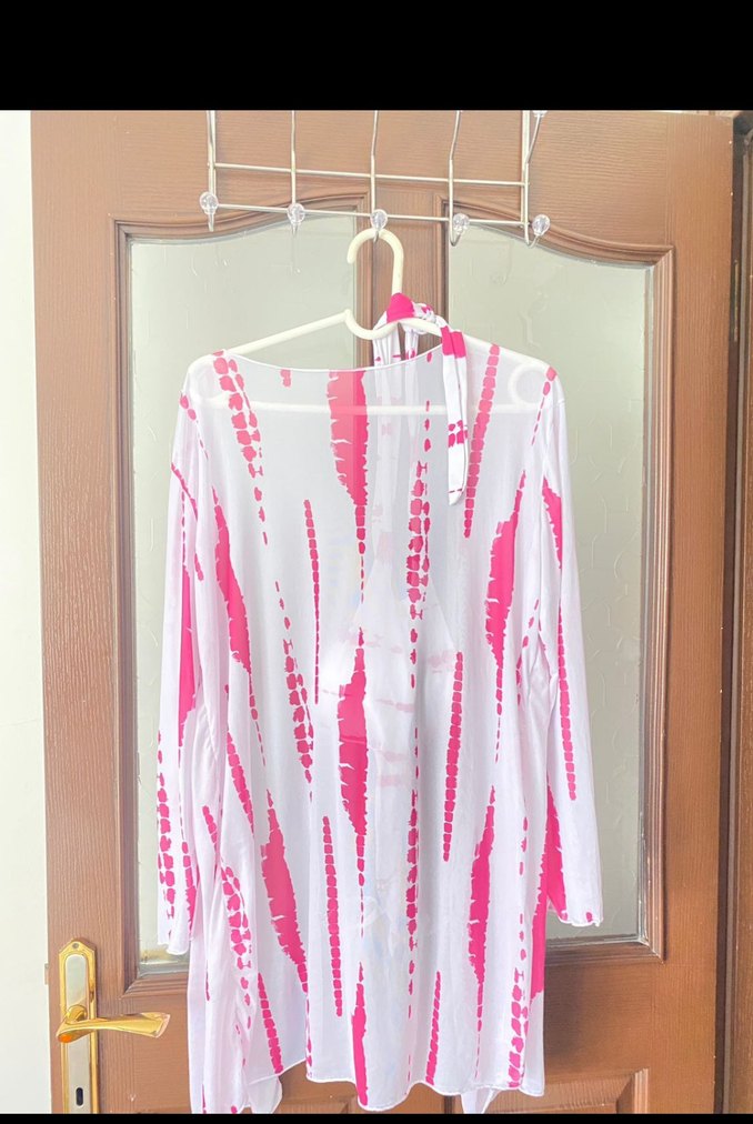 Pembe Batik Desenli Pareo ve bikini üst - Görsel 2