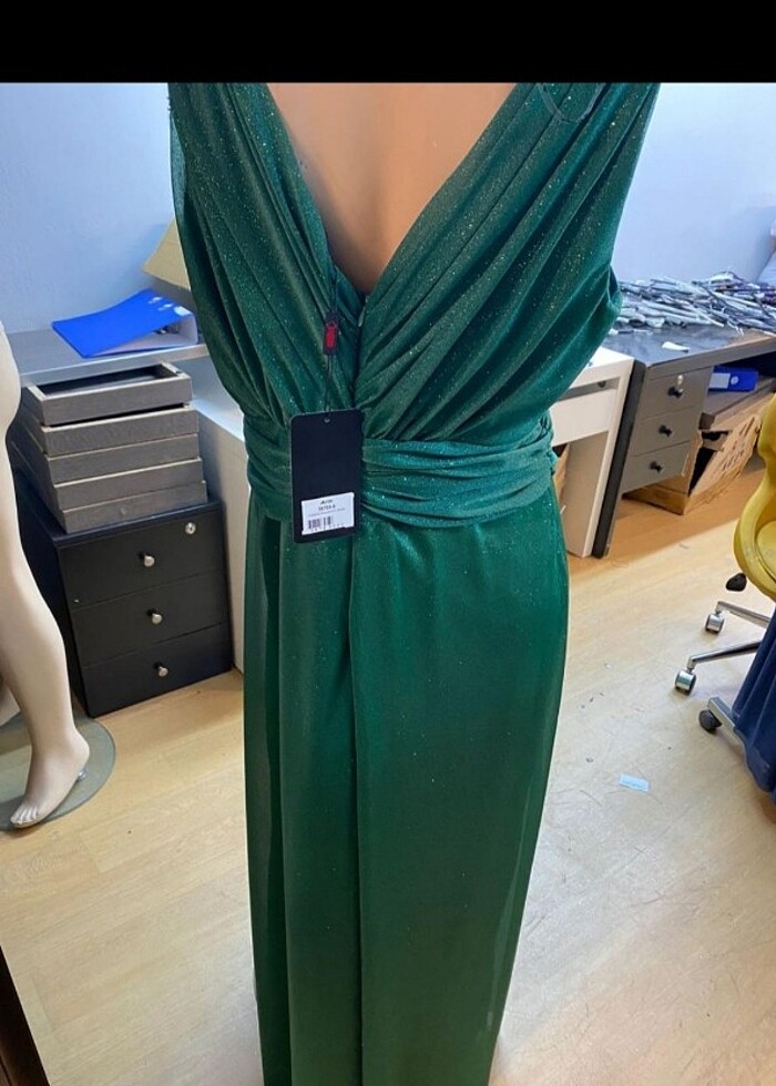 Sade ve çok şik abiye  - Görsel 2