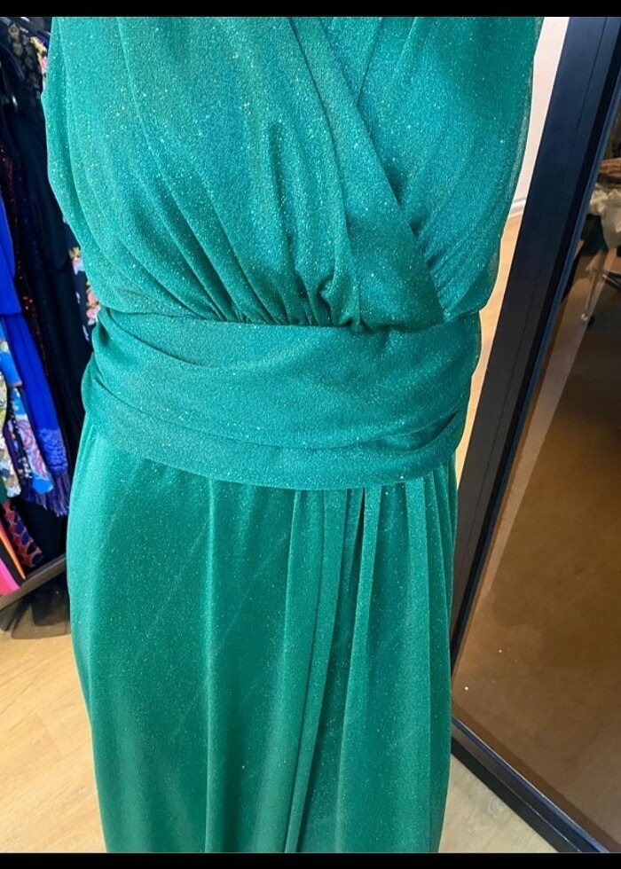 Sade ve çok şik abiye  - Görsel 4