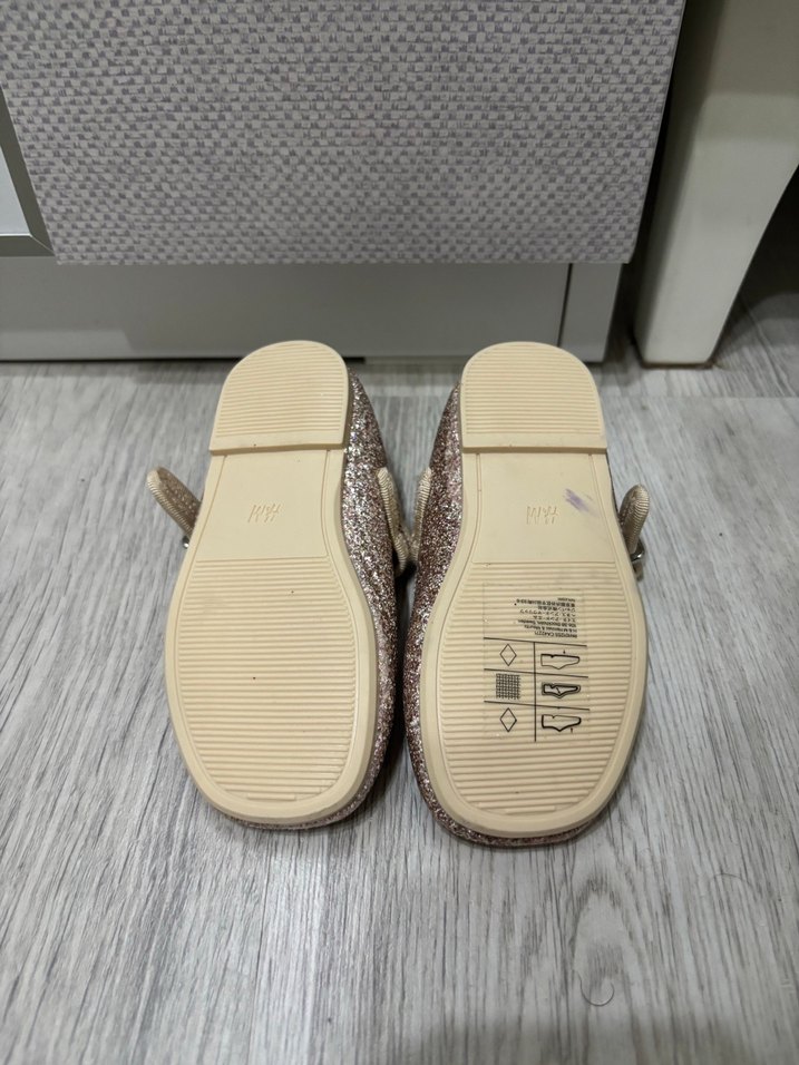 Kız Çocuk Bej Simli Babet Ayakkabı - Görsel 4