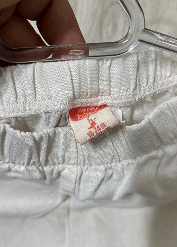 Kızlar için Beyaz Keten Şort - Görsel 4