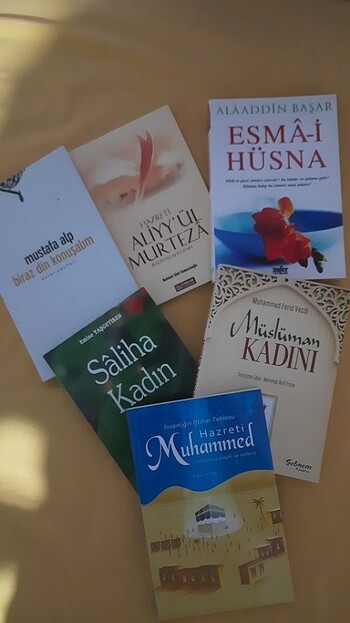 Dini kitap