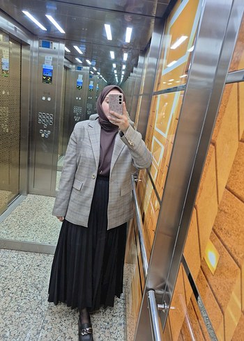 Gri Ekoseli Uzun Kollu Kadın Blazer