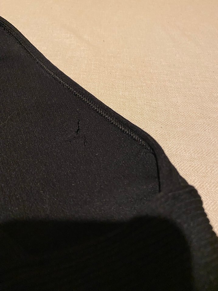 Siyah Sporcu Sütyeni - Görsel 5