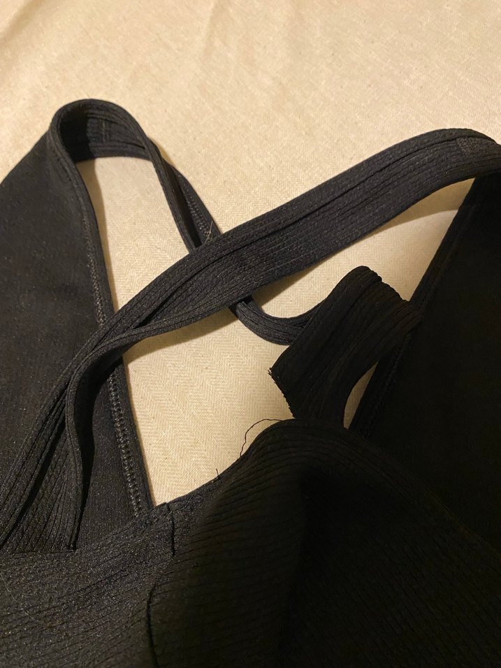 Siyah Sporcu Sütyeni - Görsel 3