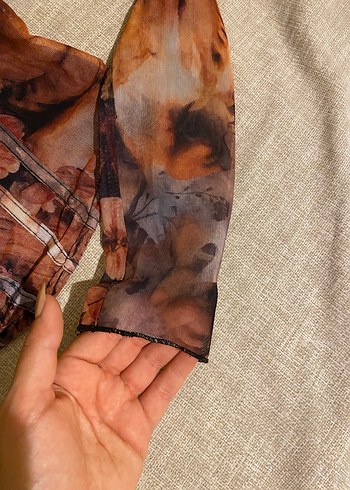 Desenli Transparan Kare Yaka Bluz - Görsel 5