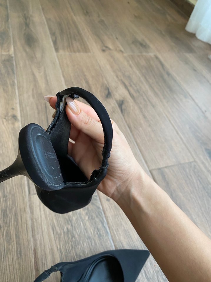 Siyah Süet Tokalı Stiletto Kadın Ayakkabı - Görsel 3