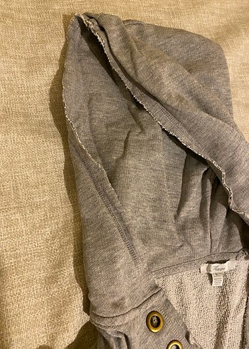 Düğmeli Gri Kapüşonlu Kadın Sweatshirt - Görsel 7