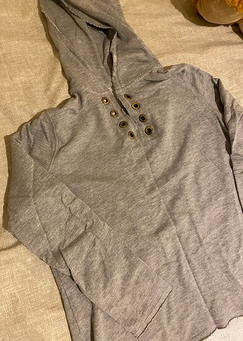 Düğmeli Gri Kapüşonlu Kadın Sweatshirt - Görsel 2