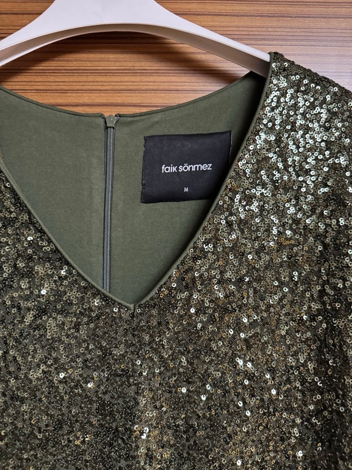 Faik Sönmez Payetli V Yaka Abiye Elbise - Görsel 3