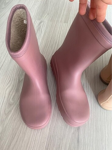 LC Waikiki Kız çocuk bot