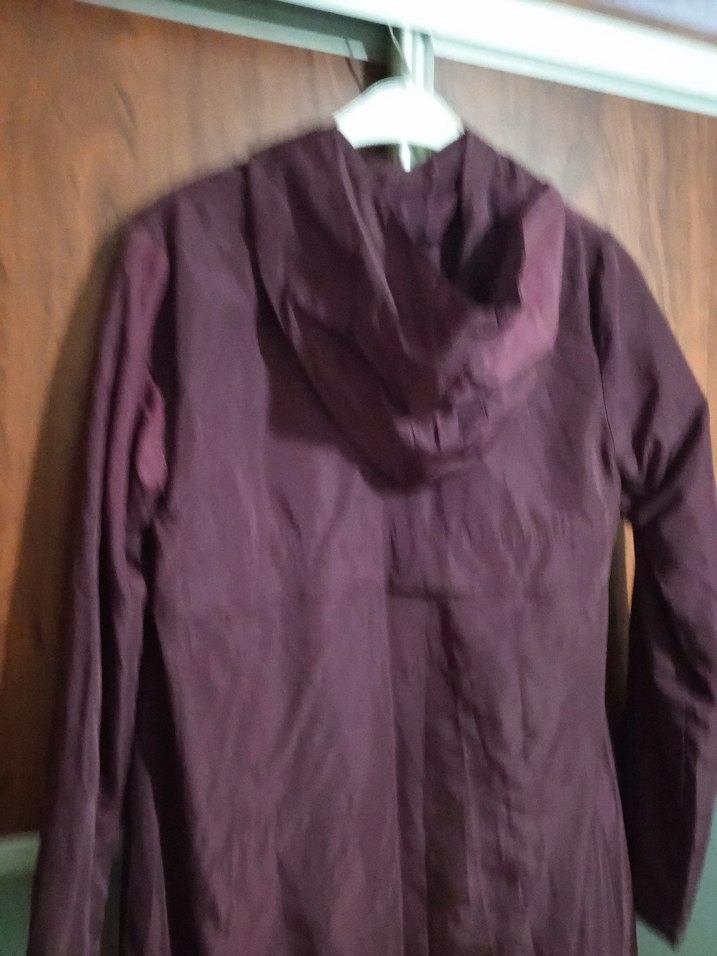 Bordo Uzun Kadın Yağmurluk Fermuarlı - Görsel 4