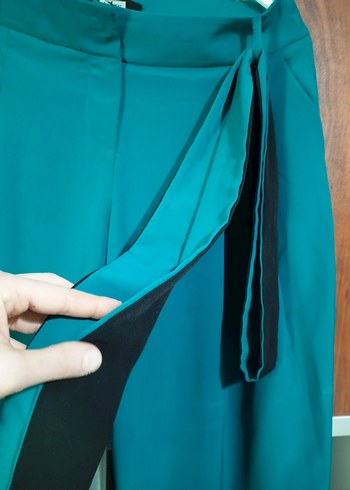 Turkuaz Kemerli Rahat Kesim Kadın Pantolon - Görsel 5