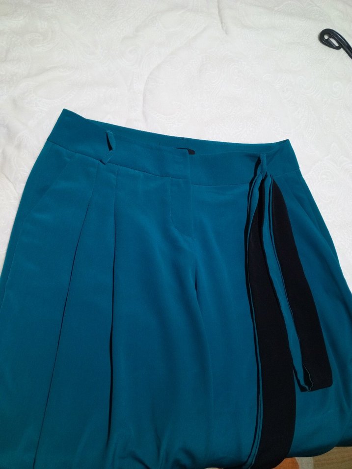 Turkuaz Kemerli Rahat Kesim Kadın Pantolon - Görsel 3