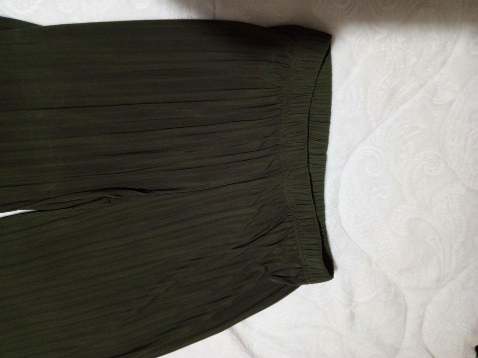 Kadın Haki Piliseli Kumaş Pantolon - Görsel 3